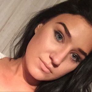 Meet your Posher, Karolina